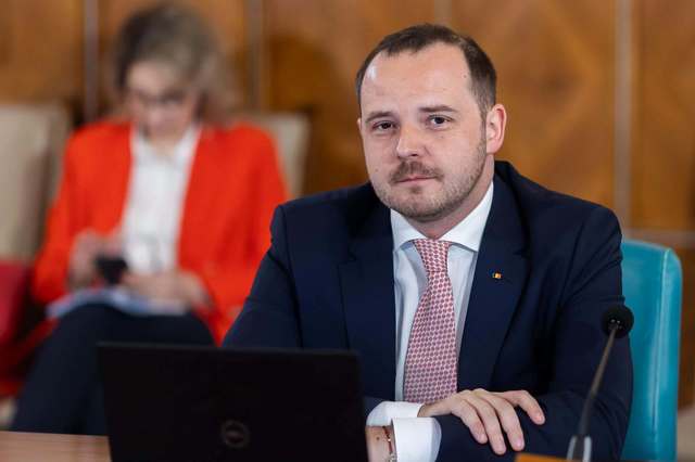 Rogobete critică refuzul lui Ilie Bolojan de dialog: România este un pacient la Terapie Intensivă