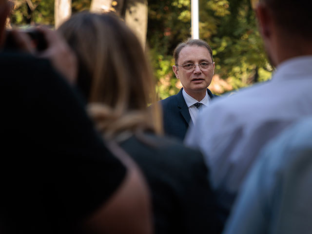 Evaluare optimistă de la JPMorgan Chase privind viitorul guvernului propus de Luca Niculescu