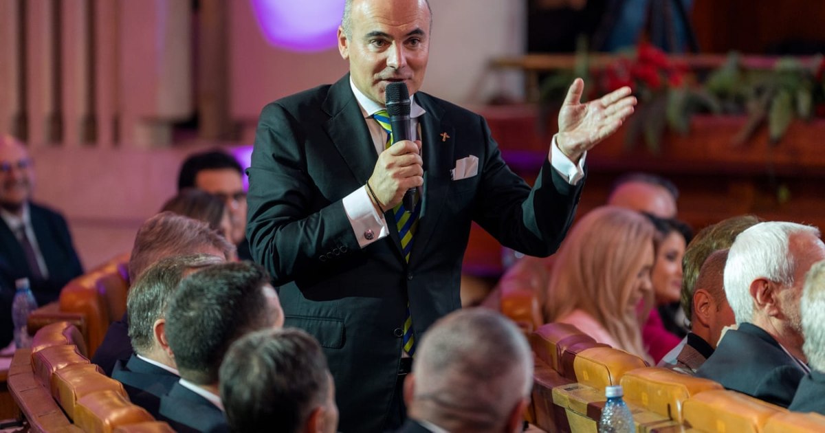Rareș Bogdan anunță nucleul de parlamentari PNL gata să voteze Guvernul Luca Niculescu