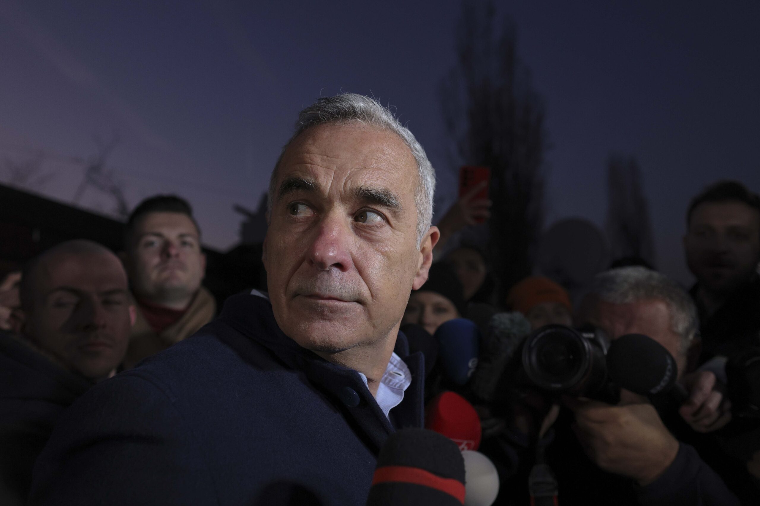 Investigație despre campania lui Călin Georgescu: infrastructură digitală și finanțări de aproape un milion de dolari