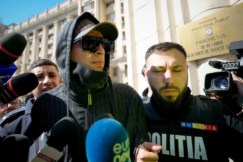 Dosar electoral: Bogdan Peșchir trimis în judecată pentru coruperea alegătorilor în campania lui Călin Georgescu