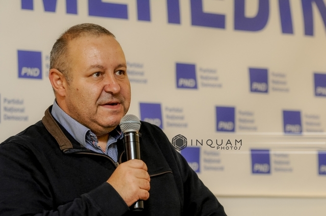Daniel Fenechiu își retrage semnătura de pe proiectul care dezincriminează deținerea de droguri pentru consum propriu