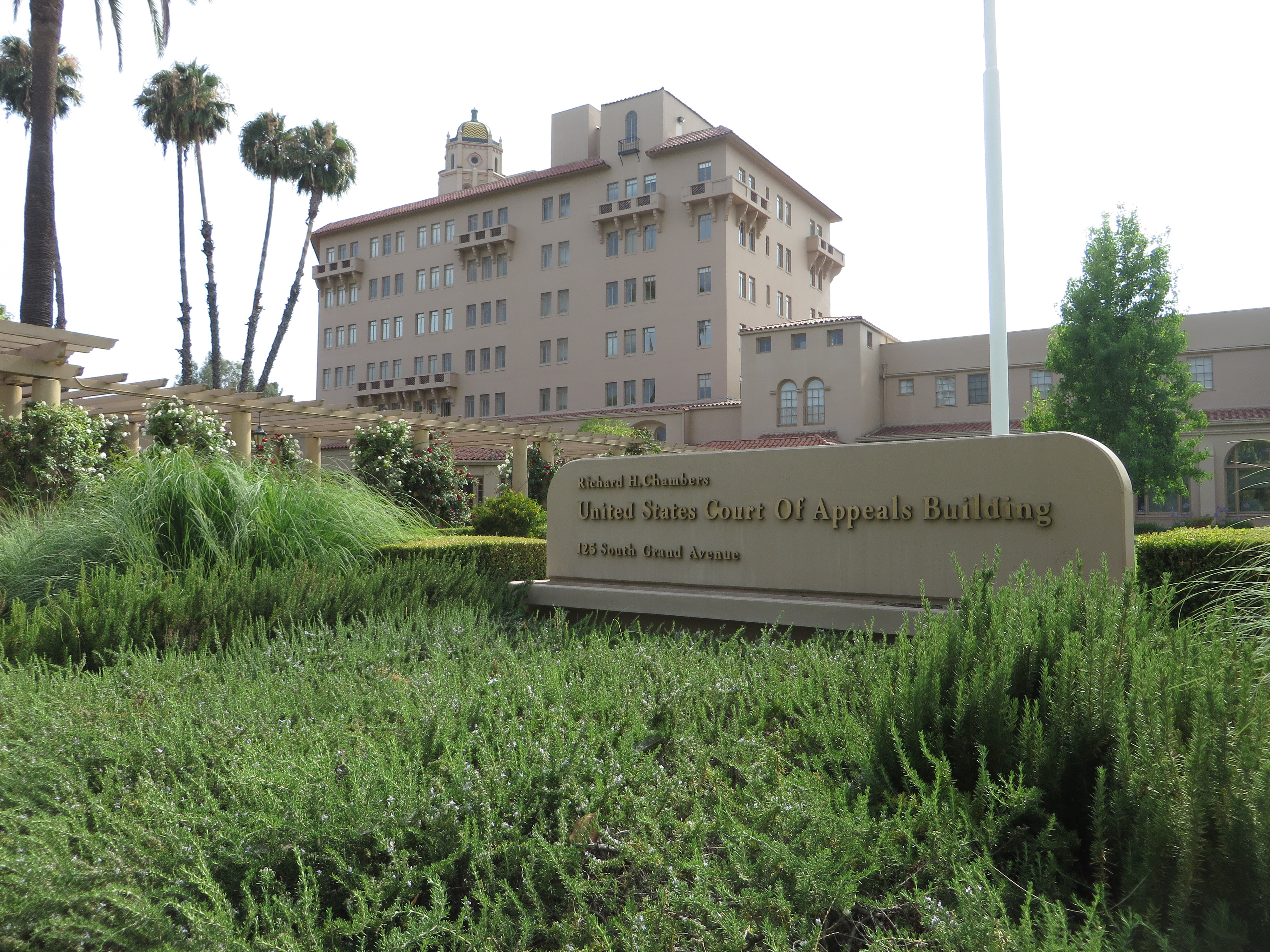 Sorin Grindeanu propune PNL și UDMR un acord de susținere pentru Guvernul Luca Niculescu pe șase luni