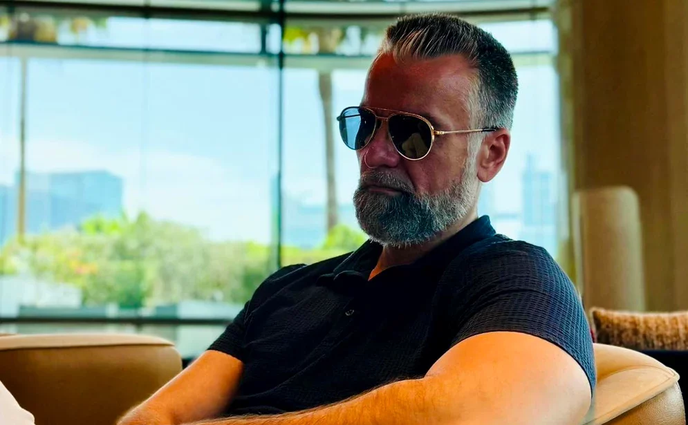 Influencerul Cezar Ionașcu fondator al unui nou partid politic: Partidul la Dispoziția ta